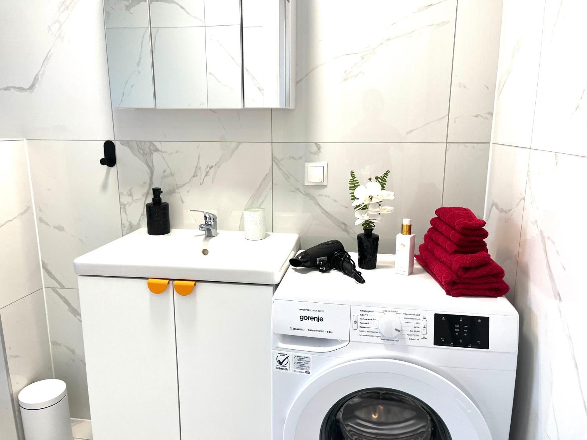 Weisses Haus Apartment Gerasdorf bei Wien Bagian luar foto