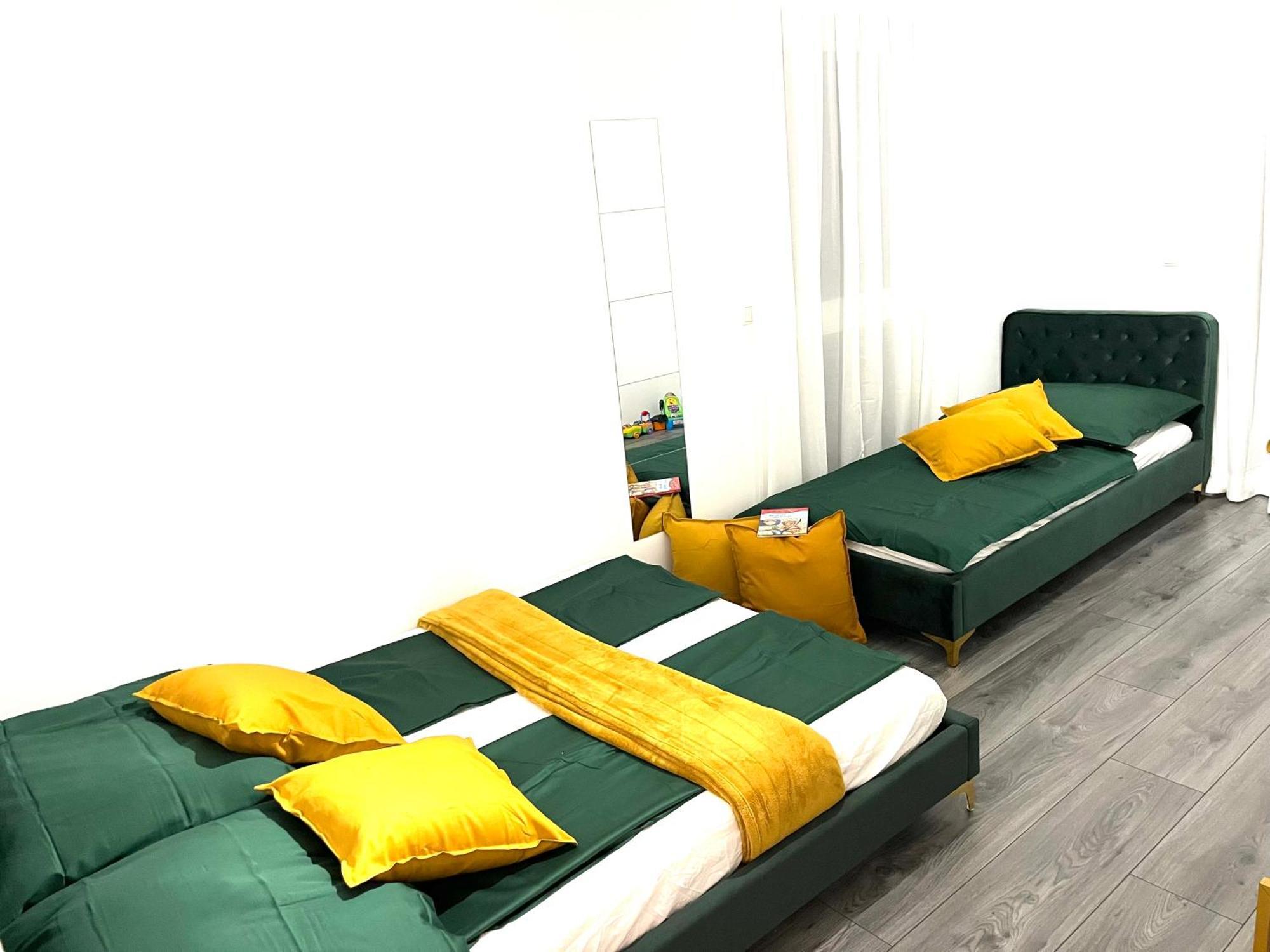 Weisses Haus Apartment Gerasdorf bei Wien Bagian luar foto