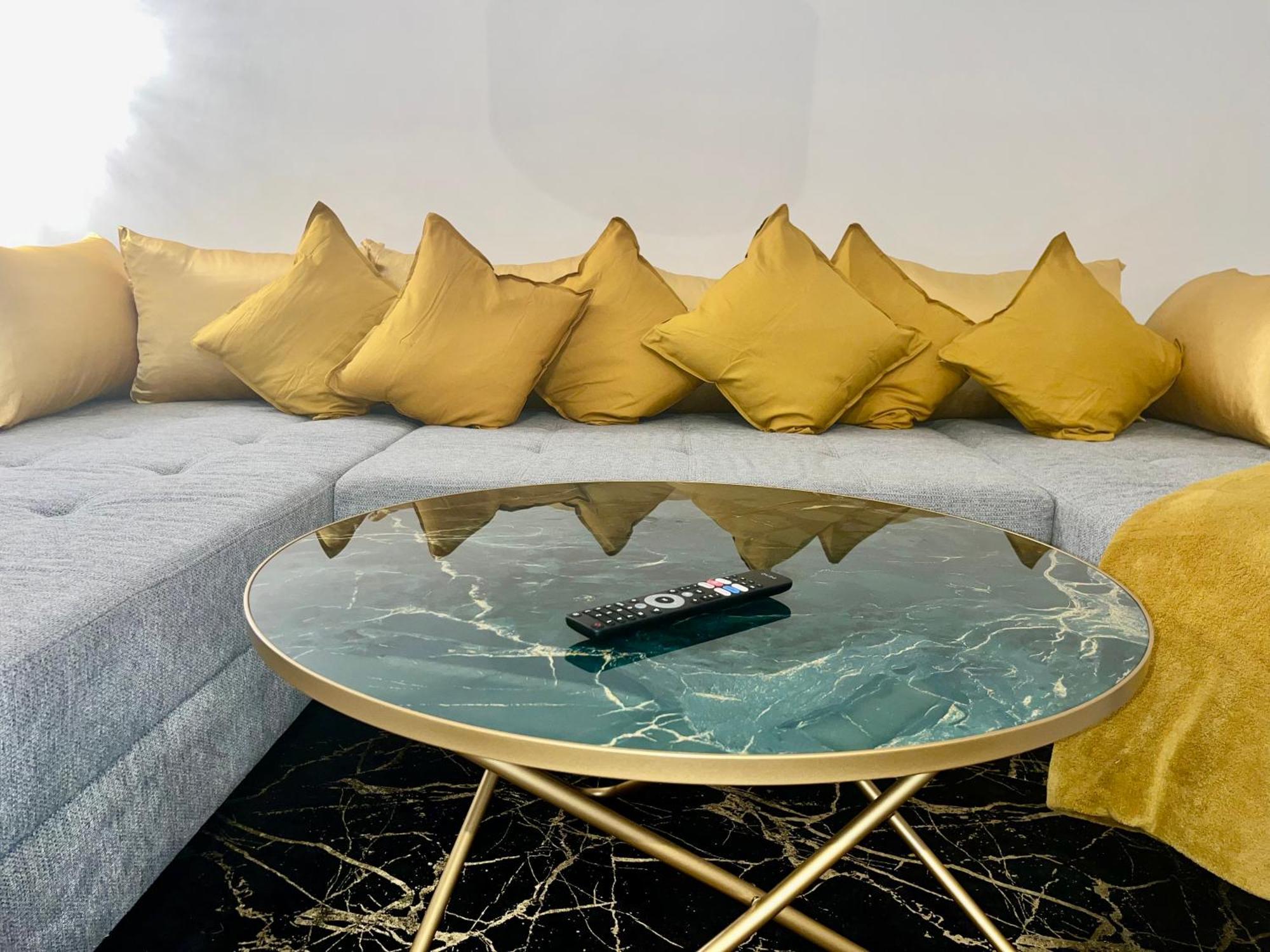 Weisses Haus Apartment Gerasdorf bei Wien Bagian luar foto