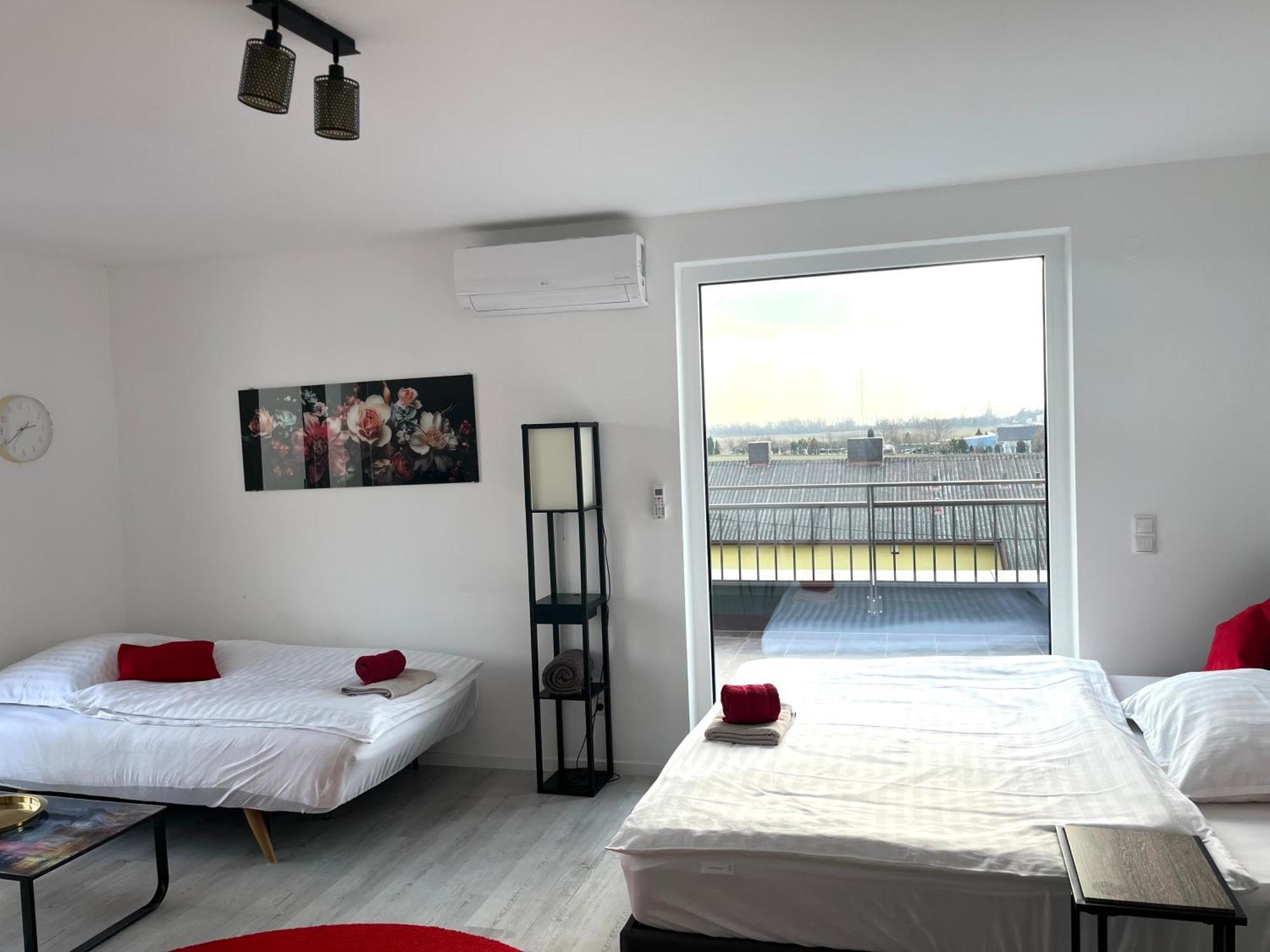 Weisses Haus Apartment Gerasdorf bei Wien Bagian luar foto